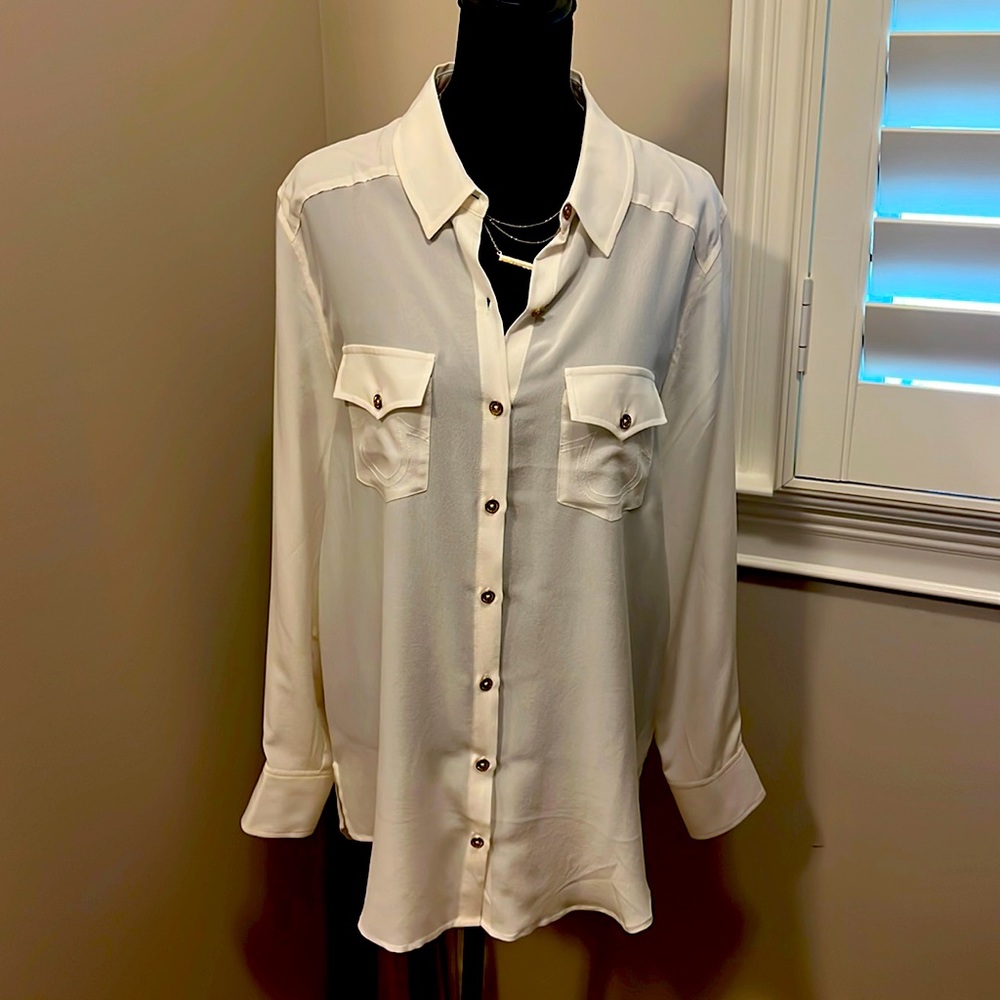 Cream “silk” true religion shirt